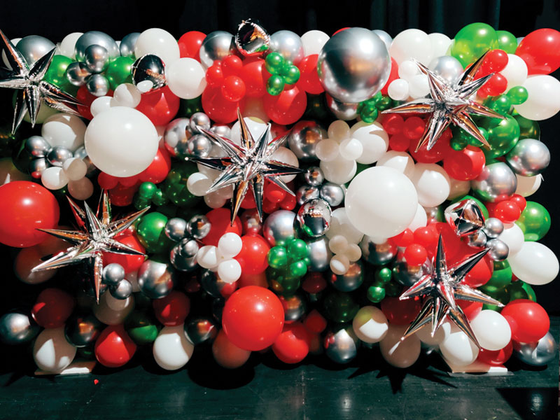 Τοίχος organic από μπαλόνια με αστέρια