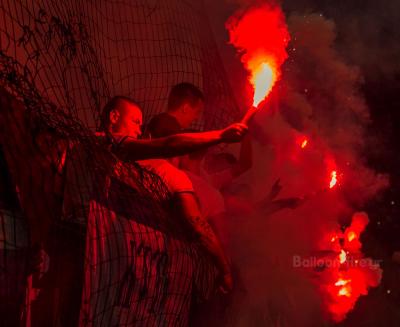 Καπνογόνο εκδηλώσεων σε διάφορα χρώματα
