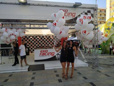 Μπαλόνια τυπωμένα με ήλιον για μοίρασμα στο κόσμο