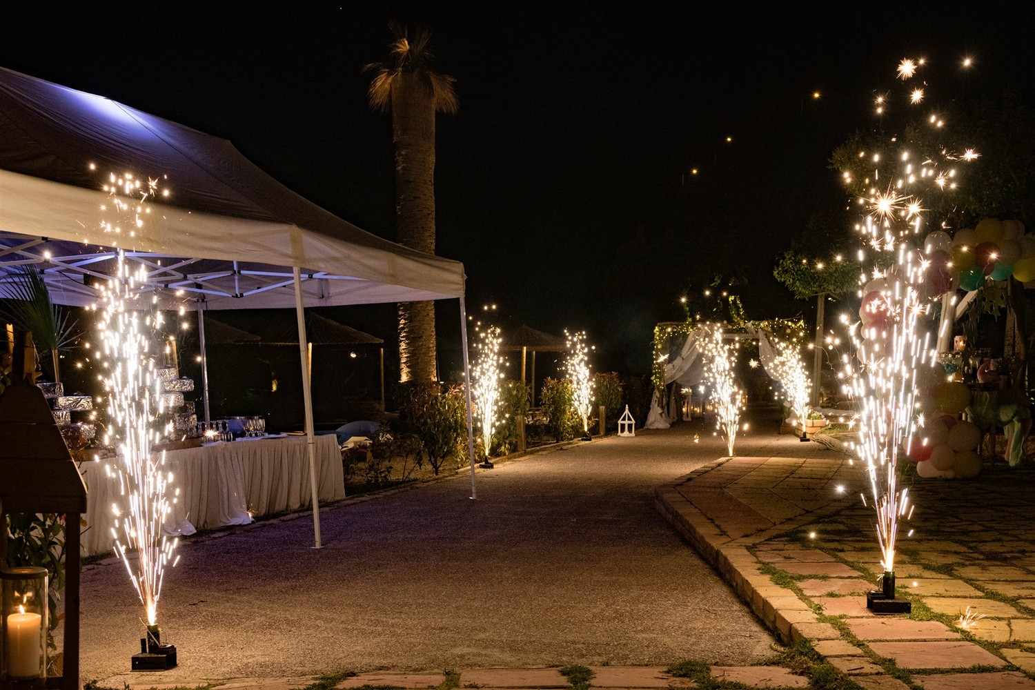 Κτήμα Παναγιωτοπουλου σιντριβανια φωτιάς είσοδος